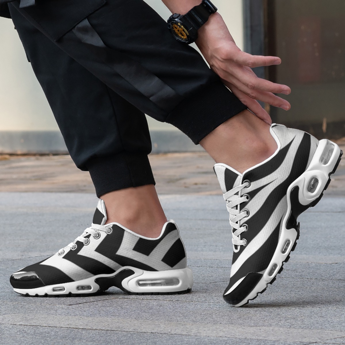Lace-Free Travel Sneakers for On-the-Go Style – Time Jersey